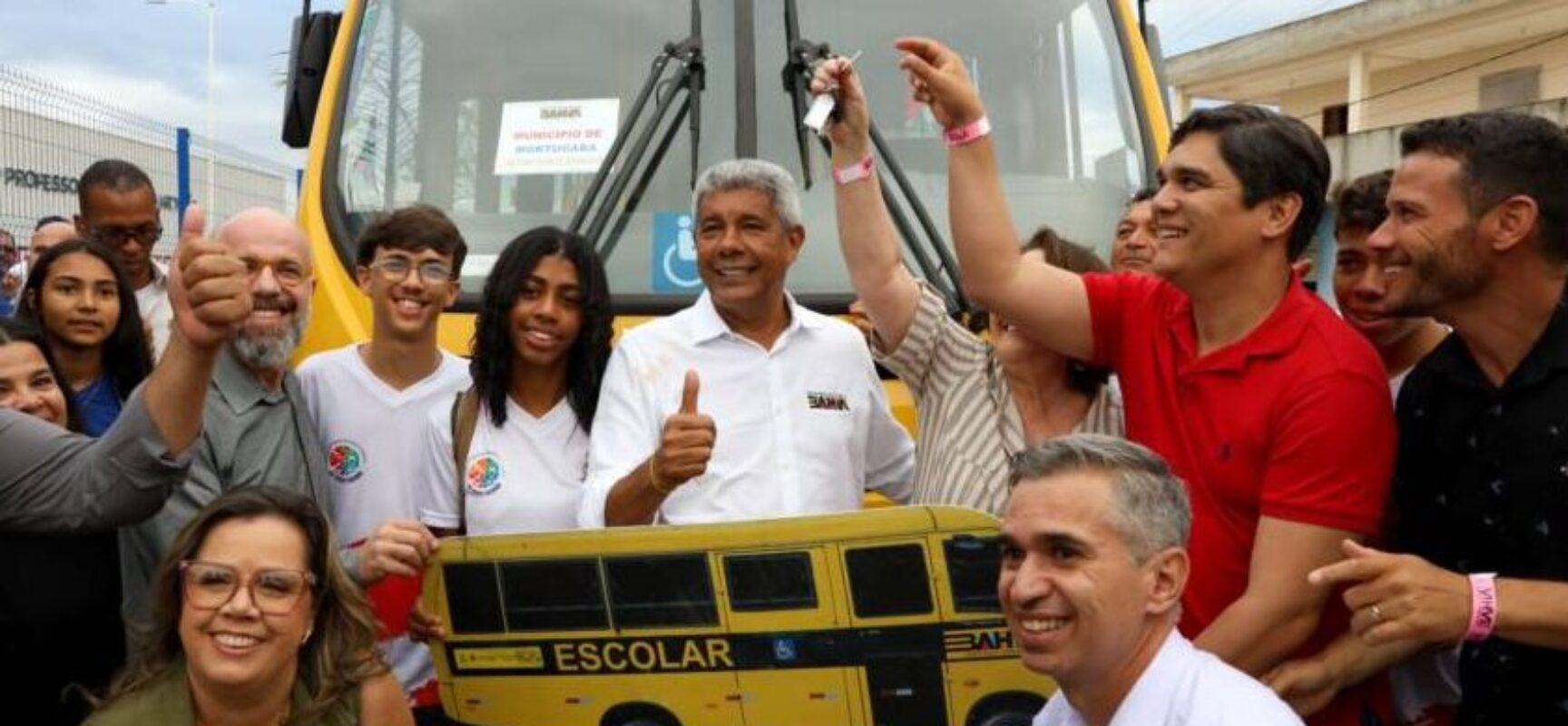 Modernização e laboratórios marcam nova fase da educação em Mortugaba com entrega de escola