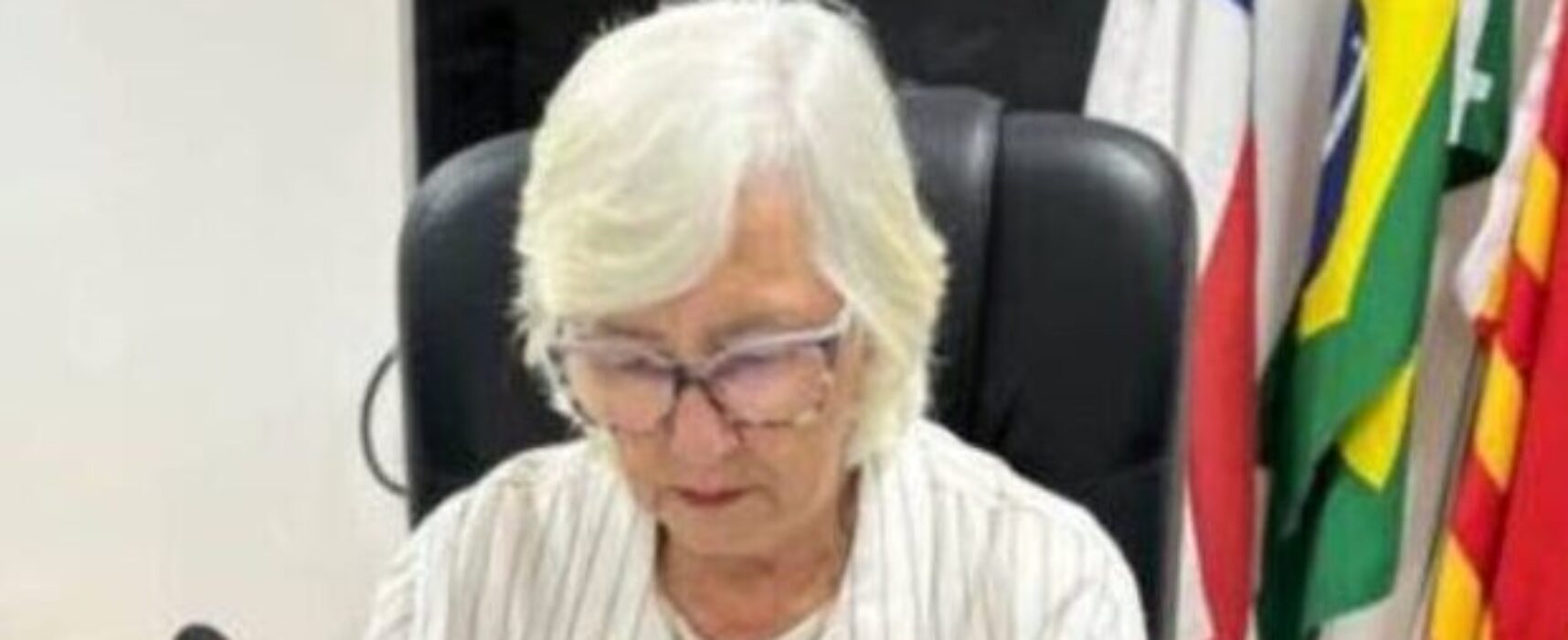 DRA. RÚBIA APRESENTA MOÇÃO DE CONGRATULAÇÃO E APLAUSOS À SELEÇÃO DE ILHÉUS