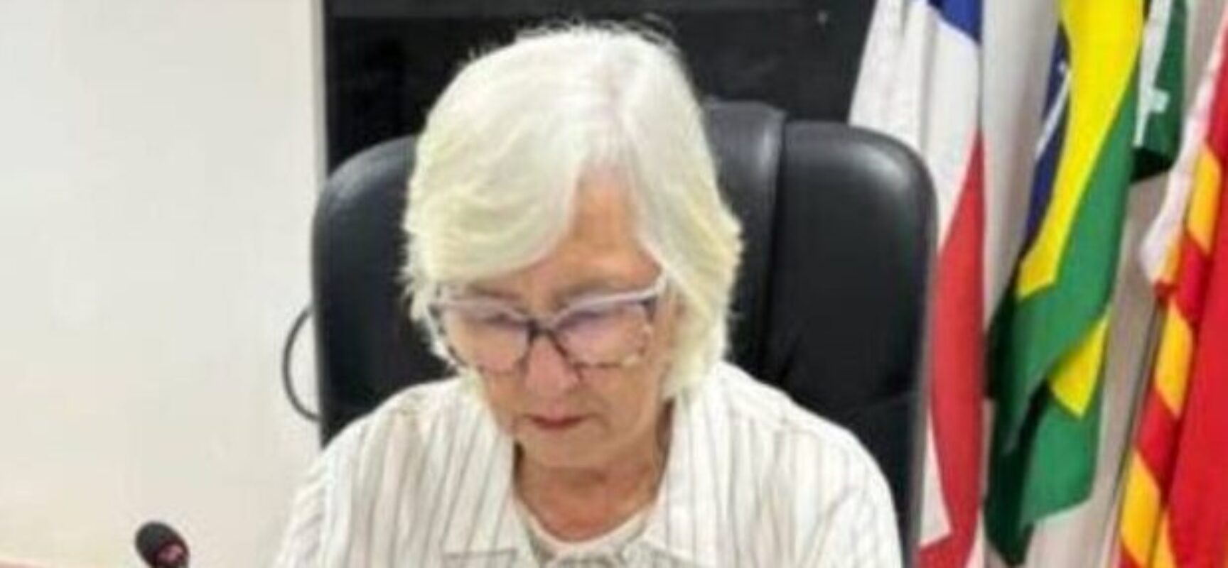 DRA. RÚBIA APRESENTA MOÇÃO DE CONGRATULAÇÃO E APLAUSOS À SELEÇÃO DE ILHÉUS