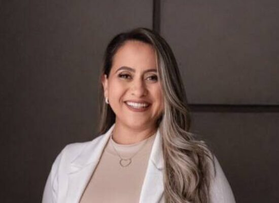 FELIZ ANIVERSÁRIO DRA. SILVIA RODRIGUES