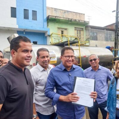 Prefeito Augusto Castro assina Ordem de Serviço e autoriza início das obras e serviços do Programa Pavimenta Itabuna no Fonseca