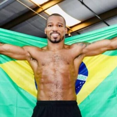 Robson Conceição vence venezuelano por decisão unânime no Boxing Pro Combat 2, em Brasília