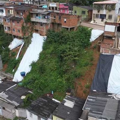 Ilhéus conquista aprovação para obras em 14 encostas do município
