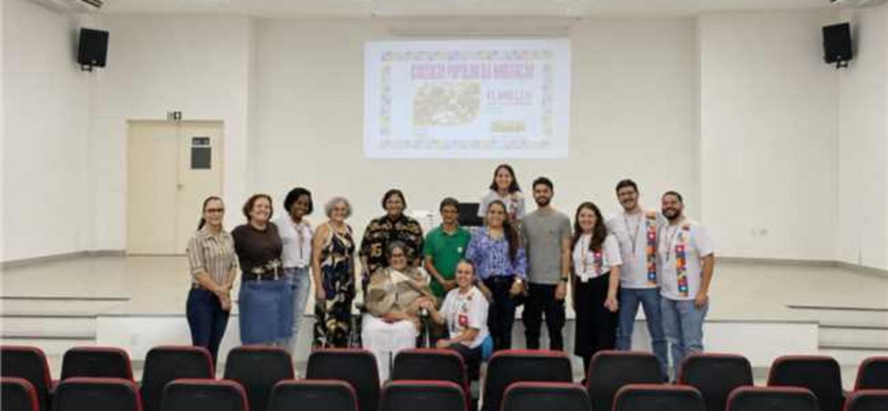 Prefeitura de Ilhéus participa de debate sobre habitação e regularização de terras