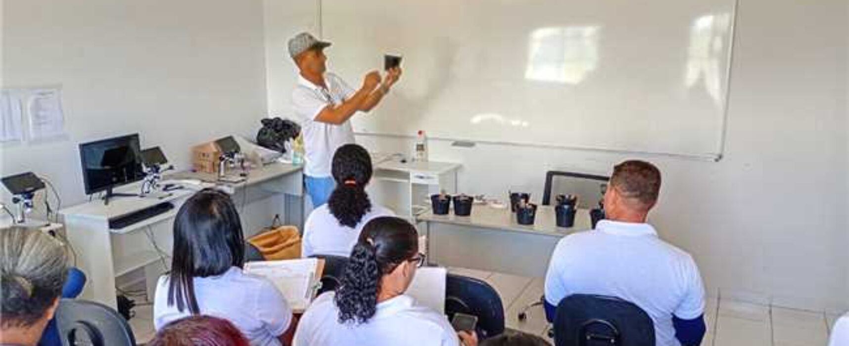 Ilhéus inicia implantação de ovitrampas e reforça monitoramento no combate ao Aedes aegypti
