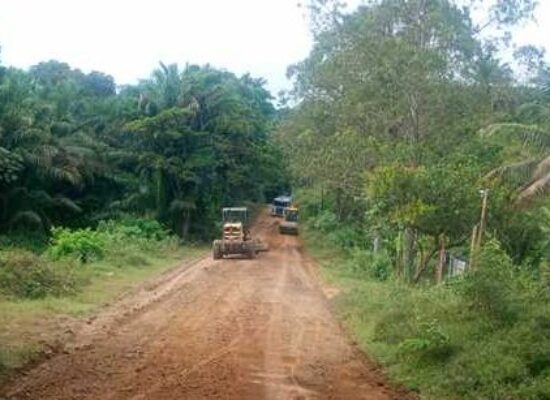 Prefeitura recupera acessos em comunidades da zona rural de Ilhéus