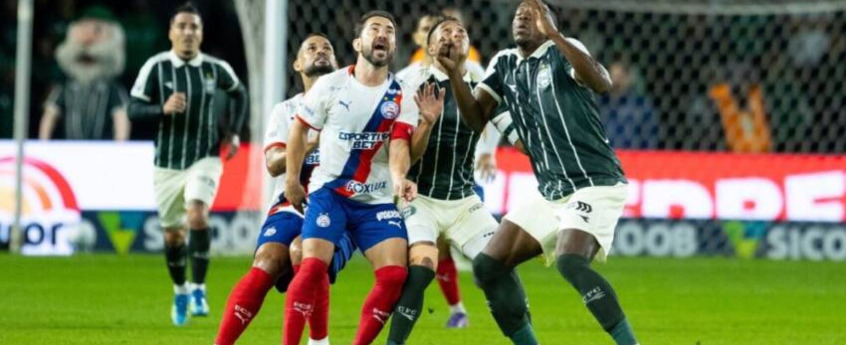 De virada, Bahia é derrotado por 3×2 para o Coritiba e completa oito jogos sem vencer