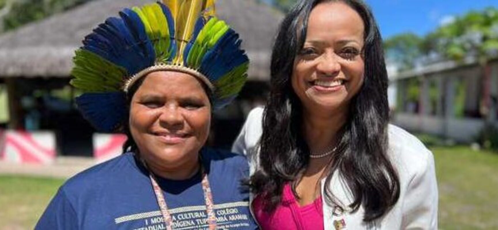 Caravana da Mulher leva serviços e acolhimento a Acuípe de Baixo