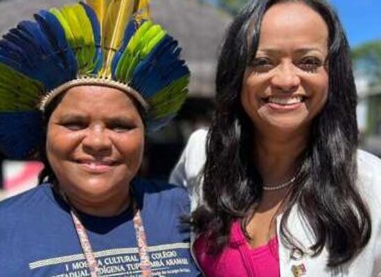 Caravana da Mulher leva serviços e acolhimento a Acuípe de Baixo