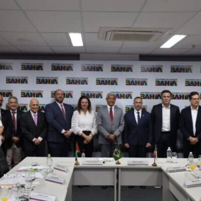 Governador discute avanços dos investimentos em sustentabilidade na Bahia com embaixador dos Emirados Árabes