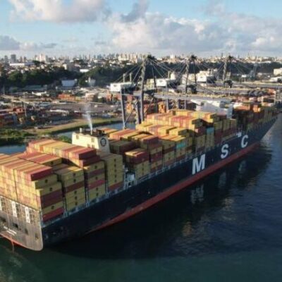 Bahia recebe navio com mais de 800 toneladas de materiais para início das obras da Ponte Salvador–Itaparica