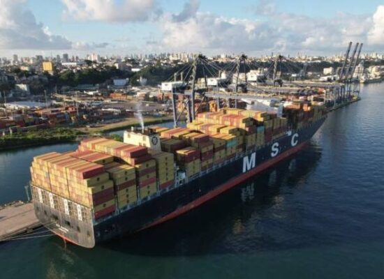 Bahia recebe navio com mais de 800 toneladas de materiais para início das obras da Ponte Salvador–Itaparica