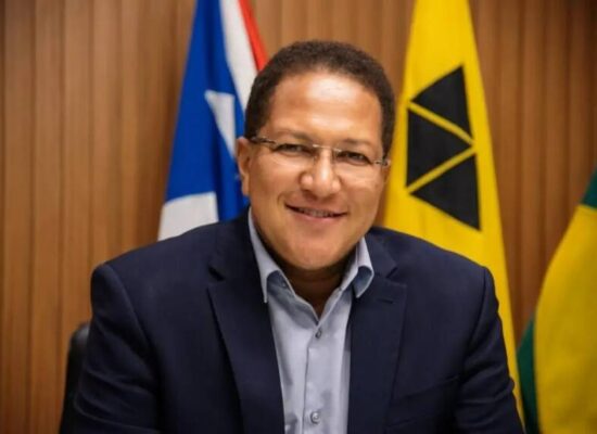 *Prefeito Augusto Castro sanciona Lei sobre destinação dos recursos financeiros de precatórios do FUNDEF*