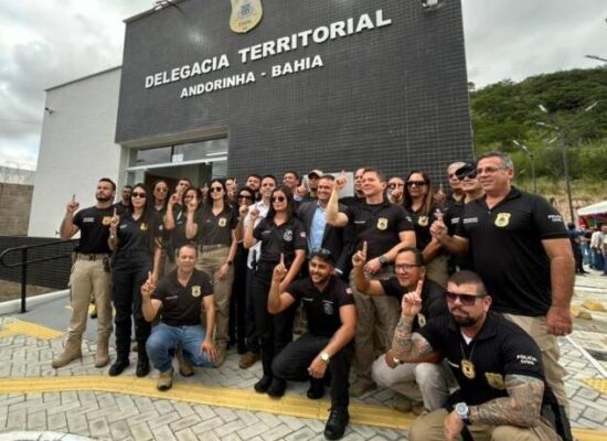 Governo da Bahia entrega obras de segurança, pavimentação e abastecimento de água em Andorinha