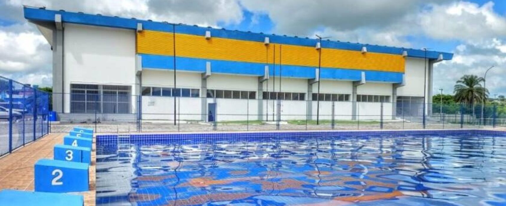 Prefeitura de Itabuna abre matrículas para novas turmas do Projeto Aquático na Vila Olímpica