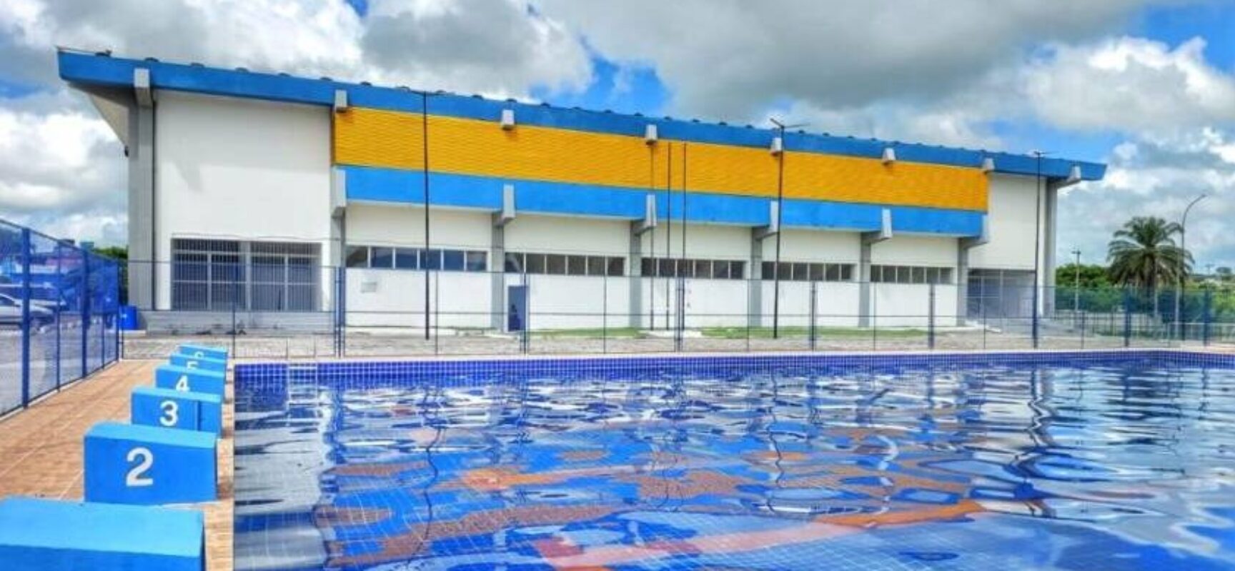 Prefeitura de Itabuna abre matrículas para novas turmas do Projeto Aquático na Vila Olímpica