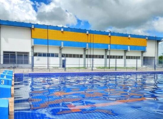 Prefeitura de Itabuna abre matrículas para novas turmas do Projeto Aquático na Vila Olímpica