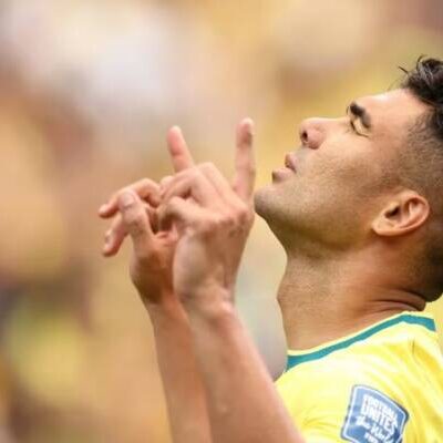 Casemiro é eleito melhor em campo em vitória do Brasil na Copa do Mundo