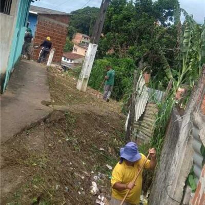 Serviços de roçagem e capinagem atendem o Alto da Esperança