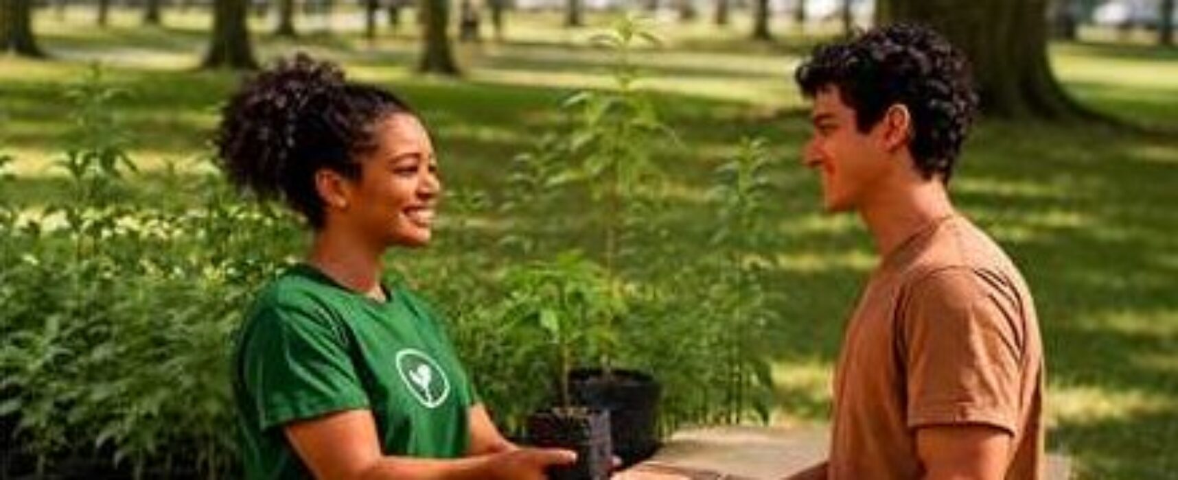 Troca Sustentável incentiva reciclagem e distribuição de mudas em Ilhéus