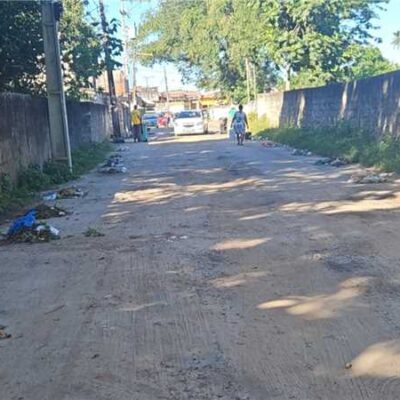 Mutirão de varrição reforça limpeza urbana no Iguape