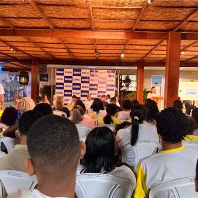 Educação e qualificação profissional abrem novos caminhos para estudantes da EJA em Ilhéus