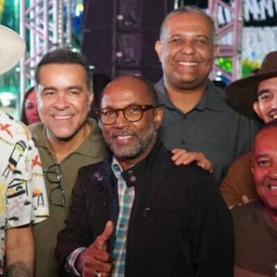 *Bebeto Galvão participa dos festejos juninos no interior da Bahia*