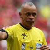 Árbitro brasileiro apita jogo de abertura da Copa do Mundo