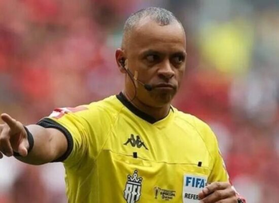 Árbitro brasileiro apita jogo de abertura da Copa do Mundo
