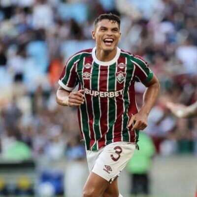 Thiago Silva deve voltar aos gramados em duelo entre Fluminense e Bahia