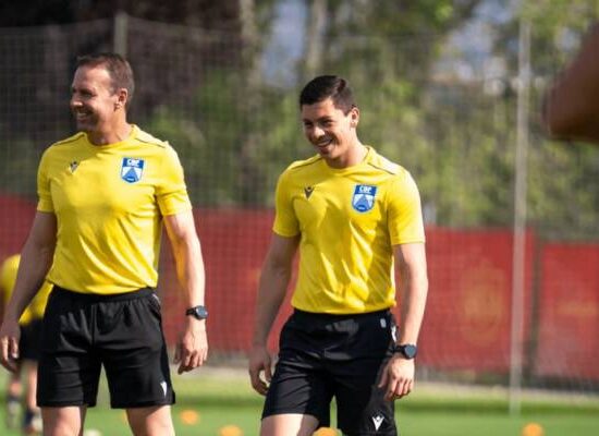 Árbitros brasileiros realizam treinamento para integração de mudanças de regras da Copa do Mundo no futebol brasileiro