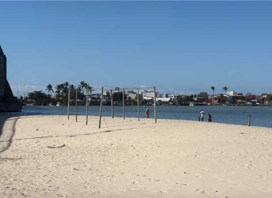 SEMOP intensifica orientação para evitar novas ocupações na faixa de areia