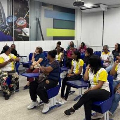 Qualificação profissional amplia oportunidades para estudantes da EJA em Ilhéus
