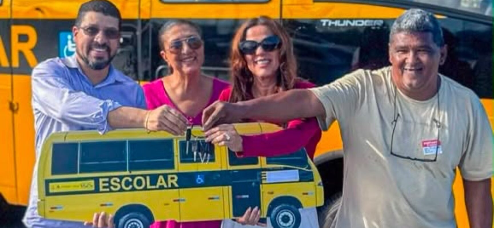 A educação de Itabela acaba de receber um ônibus escolar, fruto de emenda parlamentar da deputada estadual Soane Galvão.