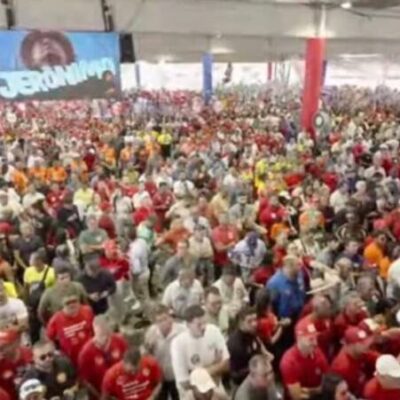 Lula, Jerônimo, Wagner e Rui mobilizam multidão em convenção histórica do PT na Bahia