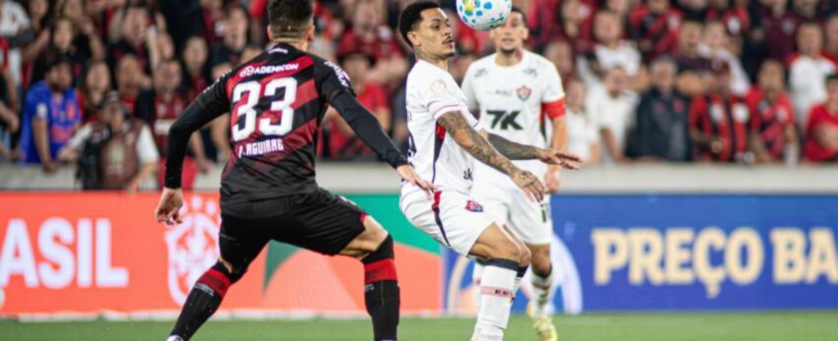 Vitória perde para o Athletico-PR e se complica nas oitavas da Copa do Brasil