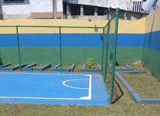 Manutenção de áreas públicas inclui roçagem e capinagem em Ilhéus