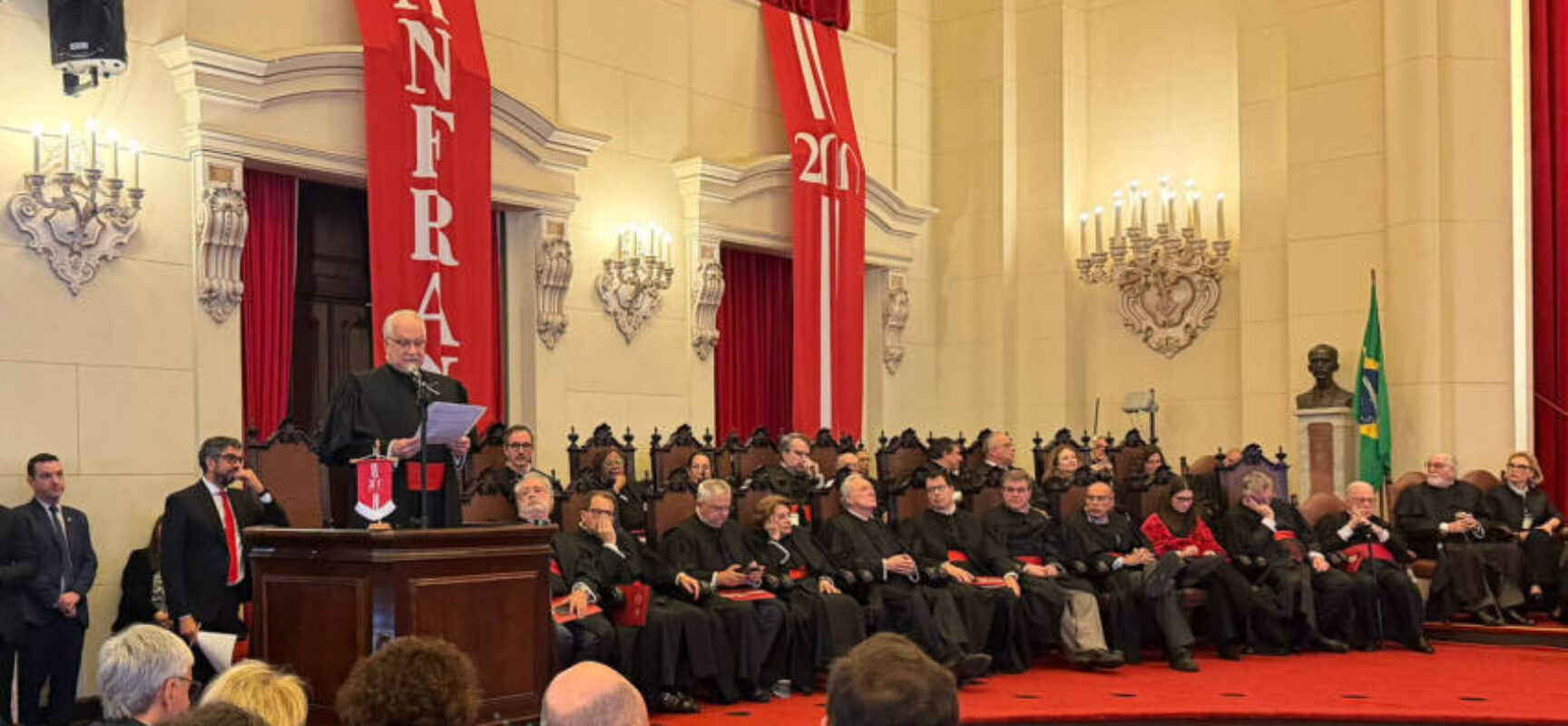 No Largo de São Francisco, Fachin participa da abertura das celebrações pelos 200 anos dos cursos jurídicos no Brasil