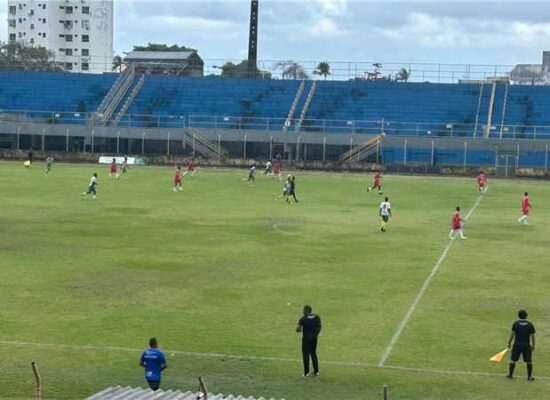 Seleção de Ilhéus estreia no Intermunicipal com empate no Estádio Mário Pessoa