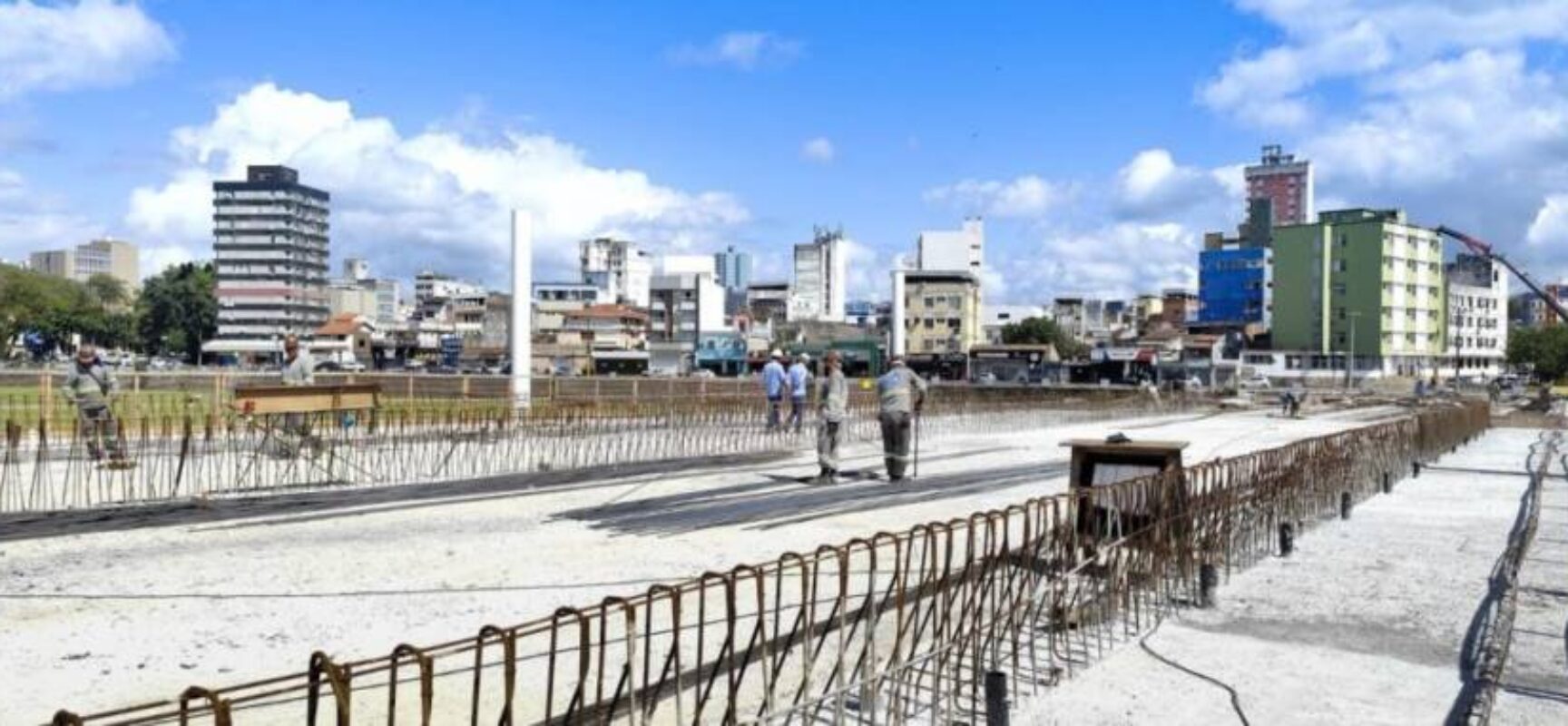 Obras e serviços de construção da nova ponte sobre Rio Cachoeira chegam a 83%