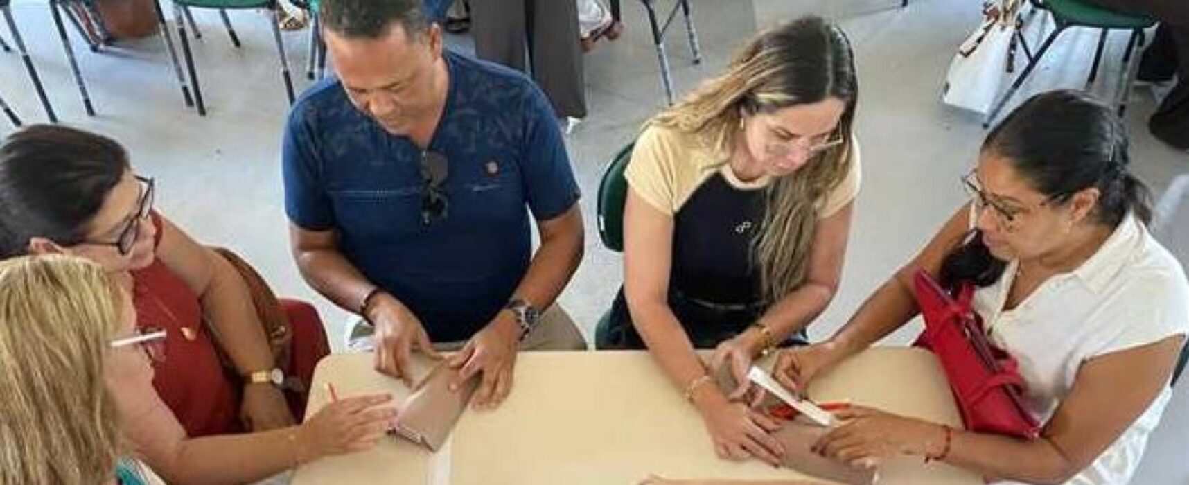 Ilhéus capacita enfermeiros da rede municipal para colocação do Implanon