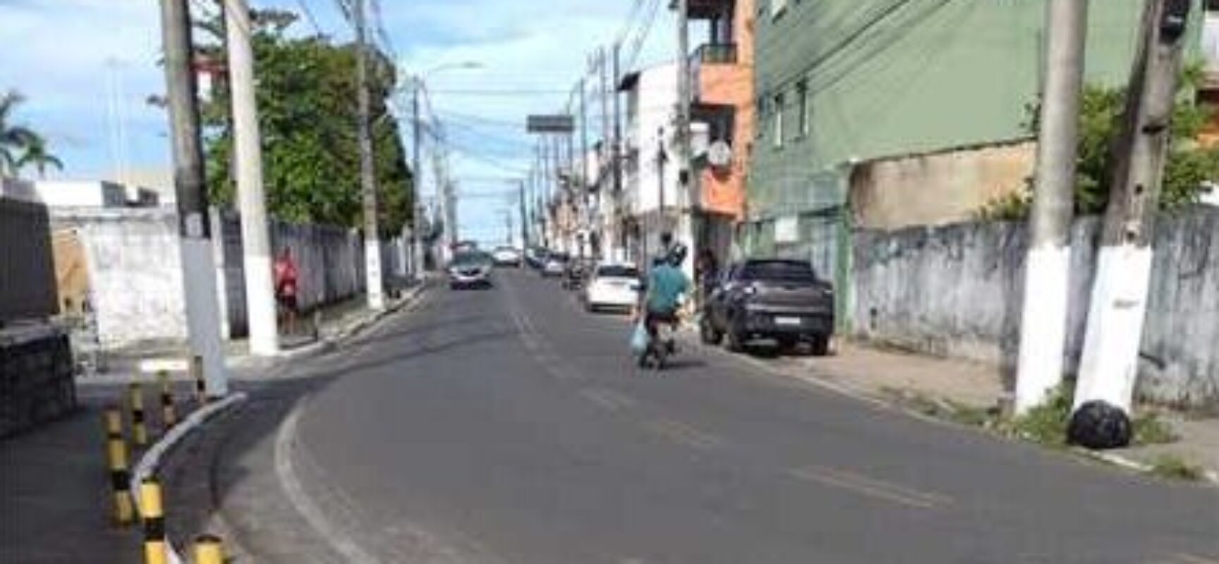 Ações de limpeza e conservação avançam em diferentes pontos de Ilhéus