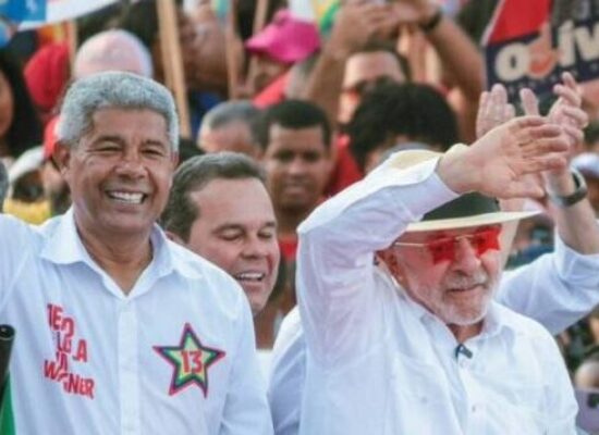 Lula volta à Bahia no início da campanha e reforça apoio à chapa de Jerônimo
