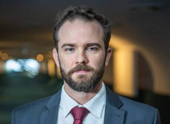 Durigan pretende mediar negociação do Rio com BNDES e Banco do Brasil