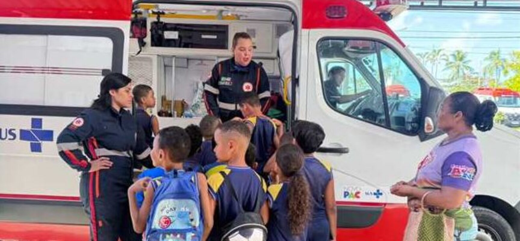 Projeto Samuzinho na Escola recebe estudantes na sede do SAMU de Ilhéus
