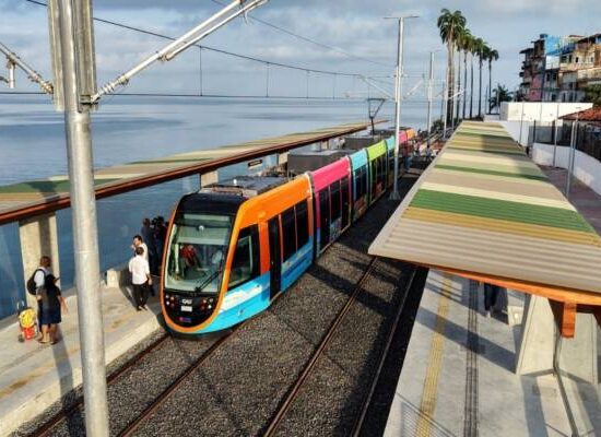 VLT de Salvador terá viagens gratuitas e horários ampliados no domingo de eleição
