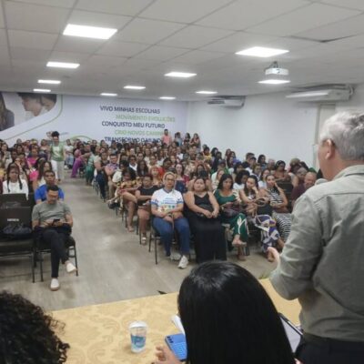 Prefeitura de Itabuna lança processo de elaboração do Plano Municipal de Educação com auditório da UNEX lotado