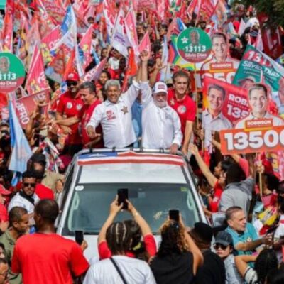 Jerônimo reúne multidão em Santo Estêvão e destaca investimentos de R$ 1,21 bi