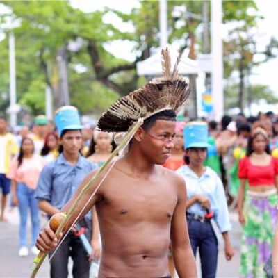 Secretaria de Educação leva história, cultura e identidade para o Desfile Cívico de Ilhéus