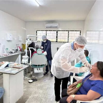 Prefeitura de Ilhéus entrega mais 120 próteses dentárias à população